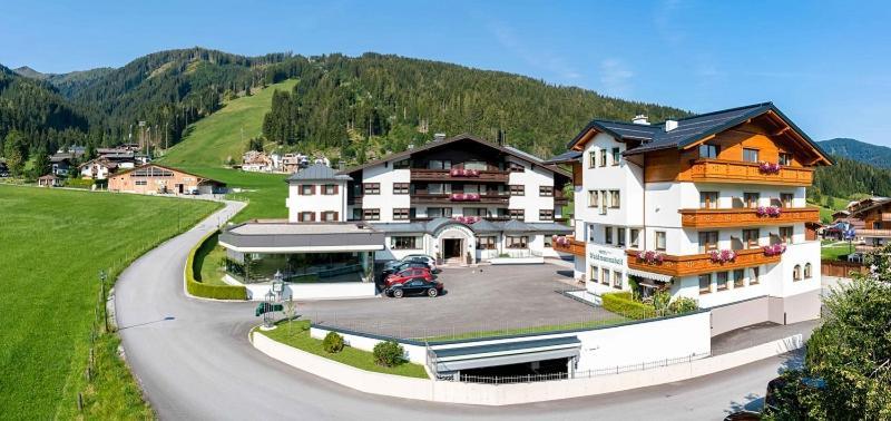 Hotel Waidmannsheil Flachau Exterior photo