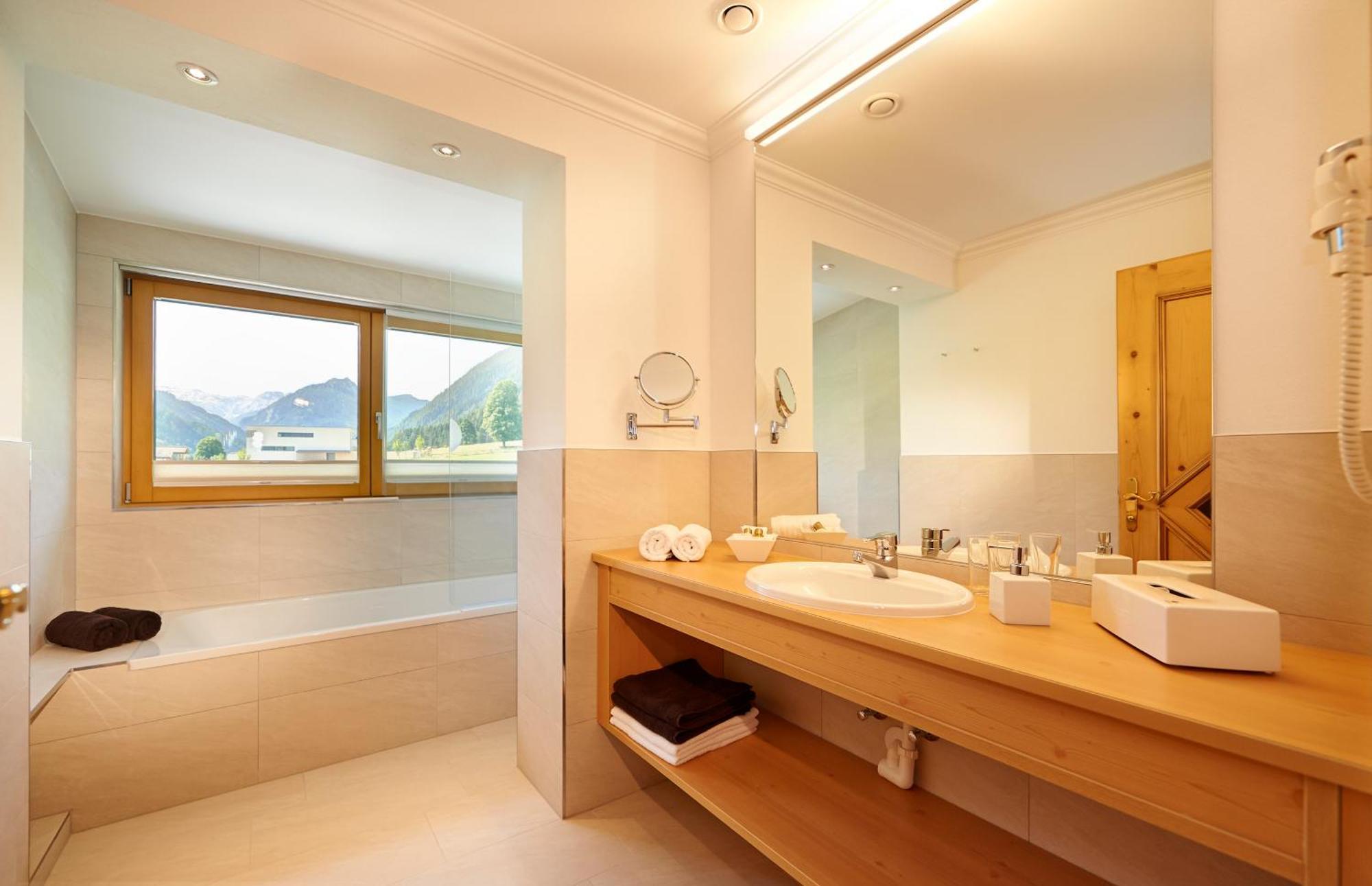 Hotel Waidmannsheil Flachau Room photo