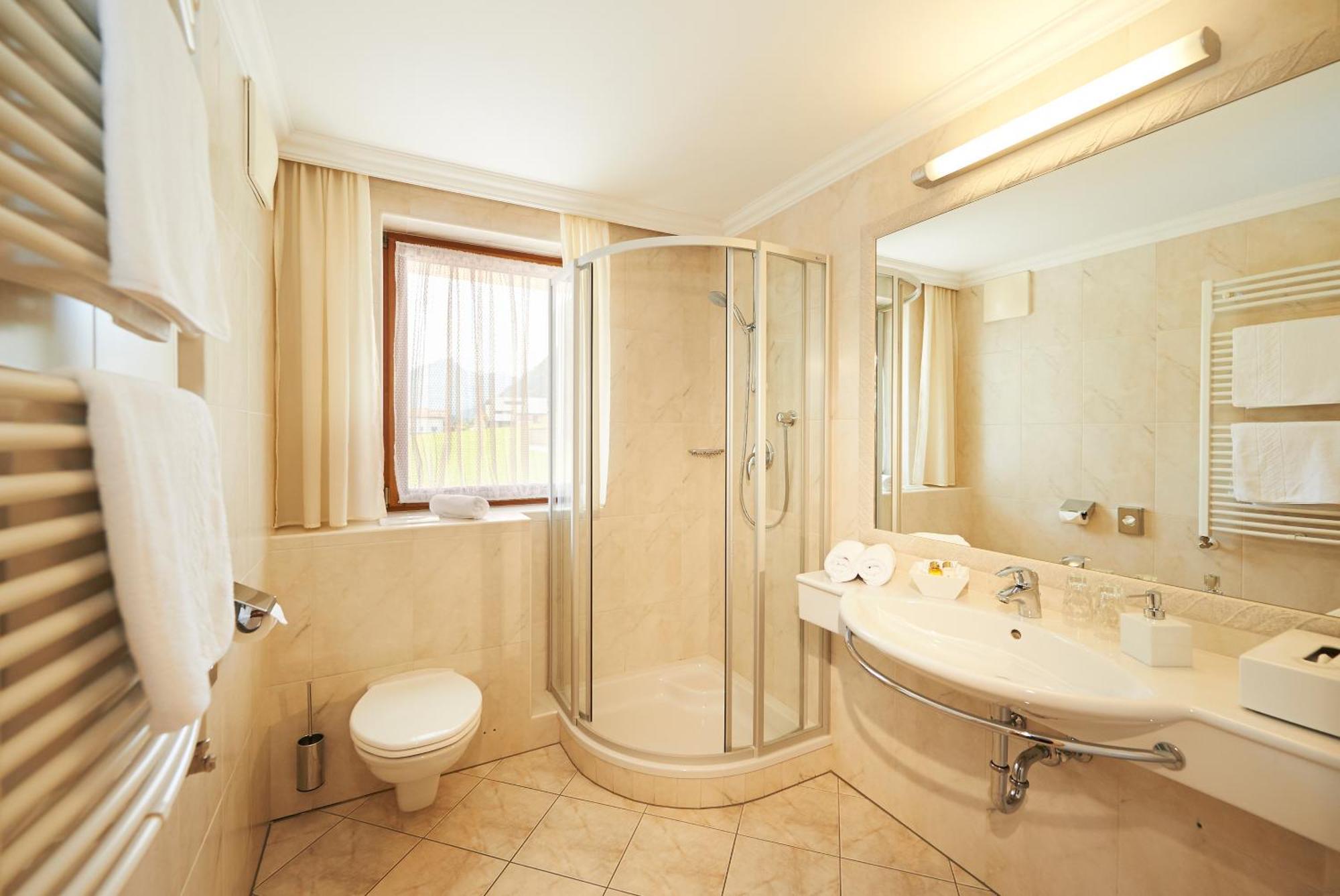 Hotel Waidmannsheil Flachau Room photo