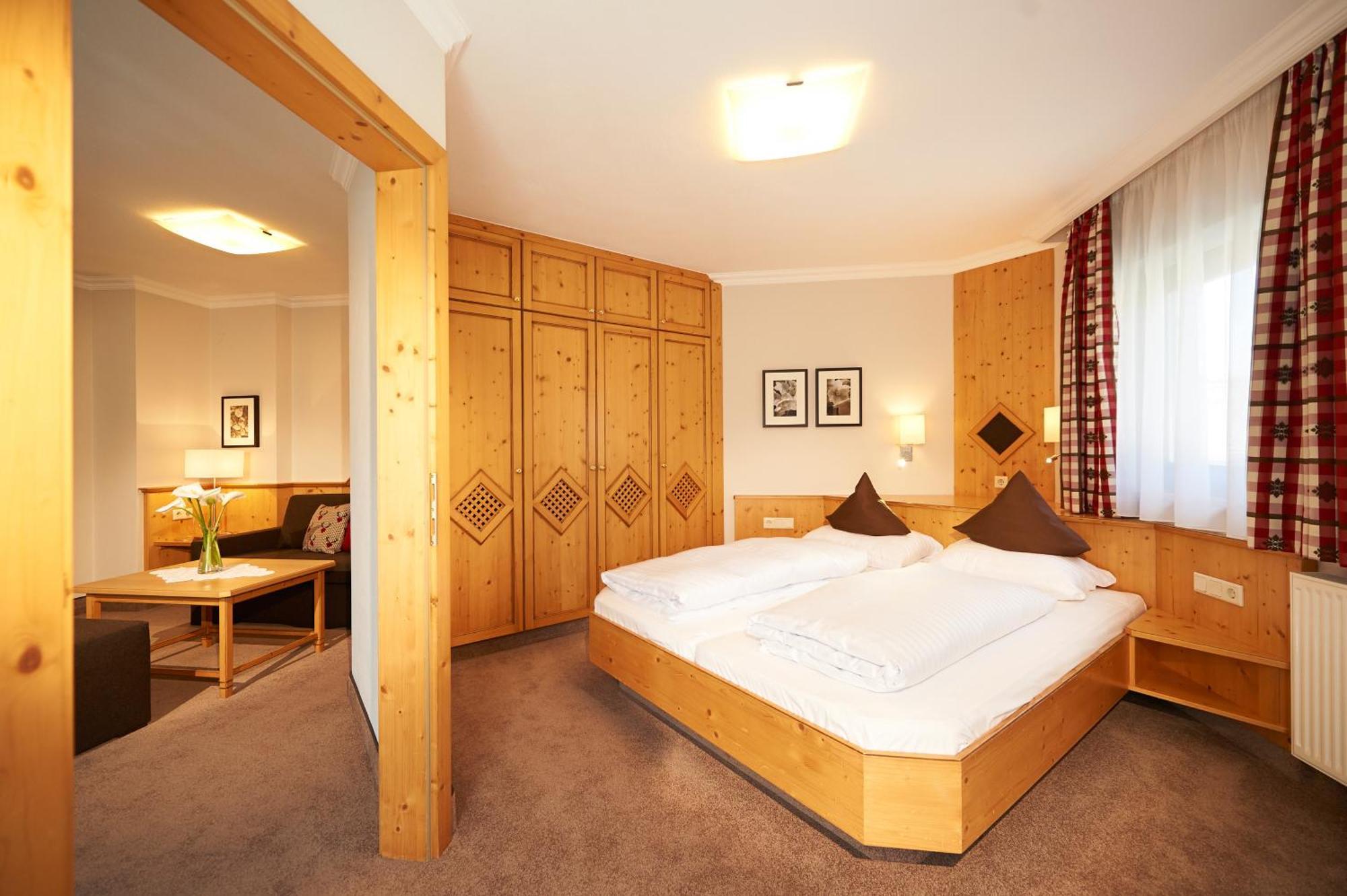 Hotel Waidmannsheil Flachau Room photo
